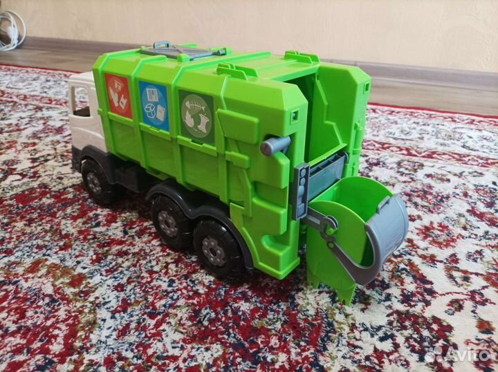 Игрушка грузовик