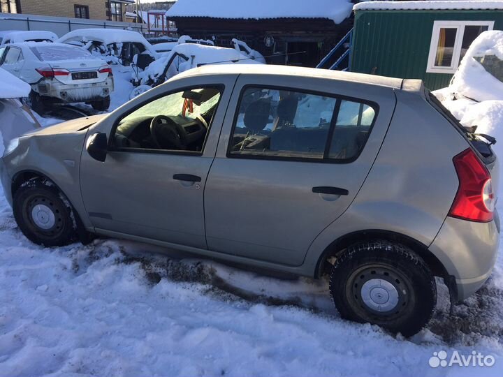 Разбор Renault Sandero 1.4 МКПП 2013