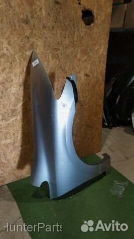 Крыло переднее правое Honda Civic 4d