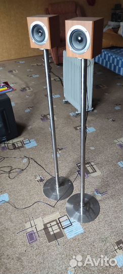 Стойки для акустики