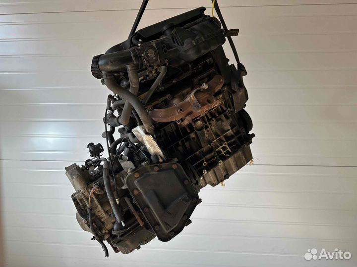 Двигатель Volkswagen Golf 1.6i AEH