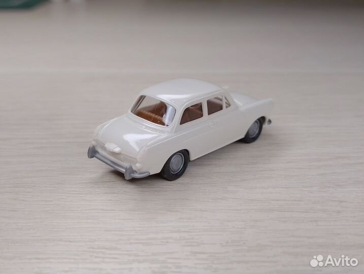 A26.3) Volkswagen Typ 3 (1961-1973) белый