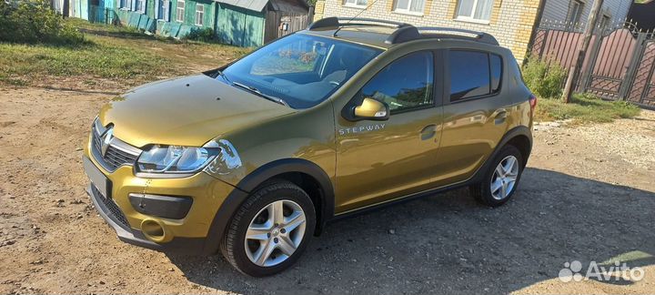 Renault Sandero Stepway 1.6 AT, 2016, 141 800 км