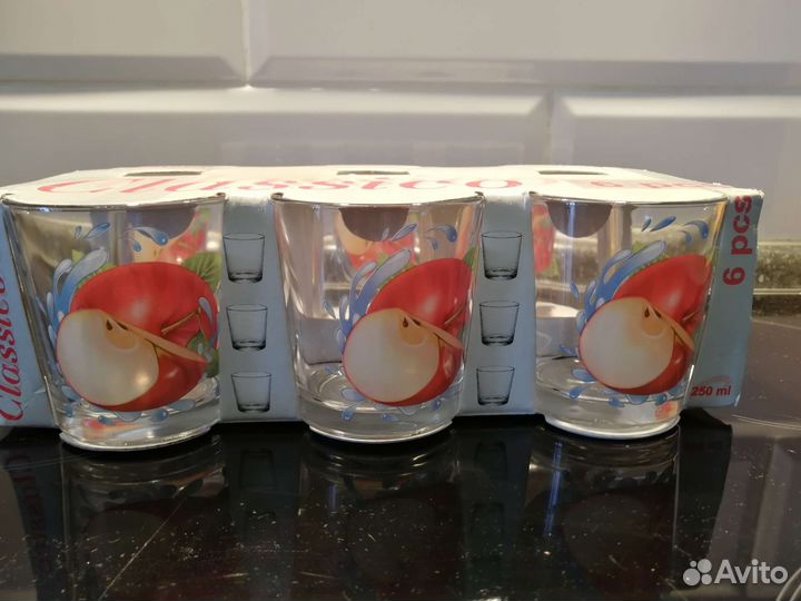 Набор стаканов