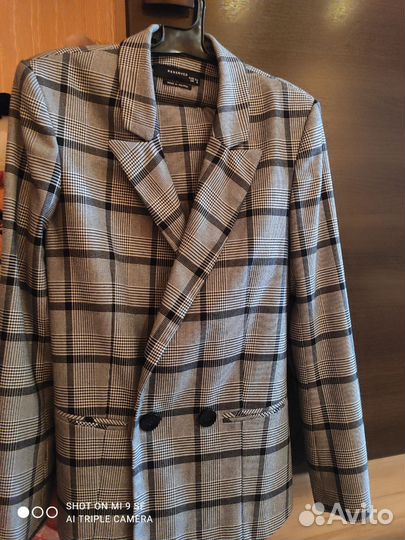 Брючный костюм женский 42 44