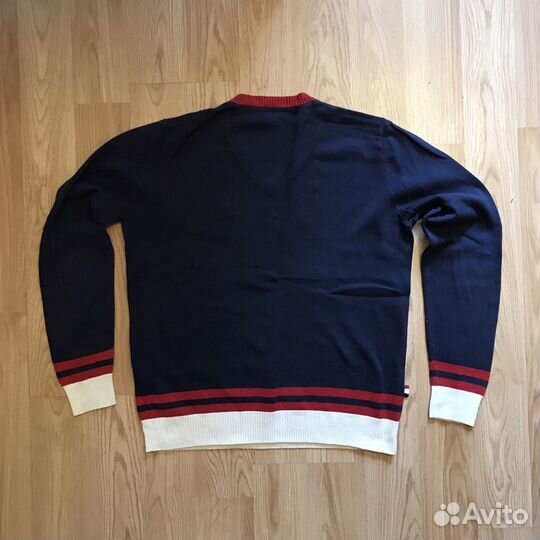 Джемпер Uspa