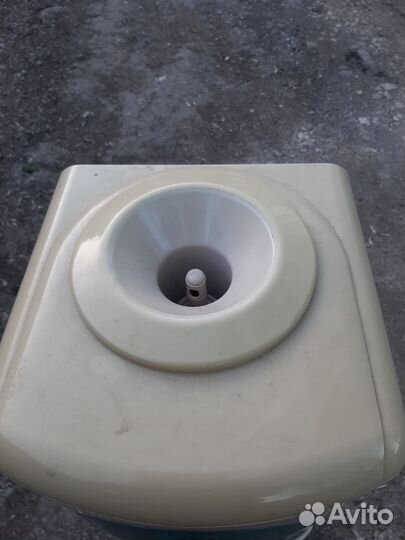 Куллер для воды напольный