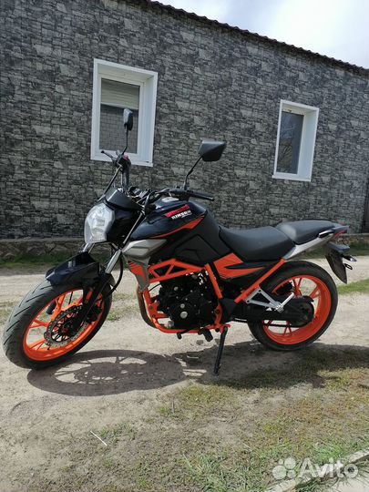 Мотоцикл Nitro 200