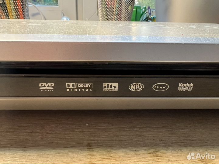 DVD плеер nyundai H-DVD-5000-N