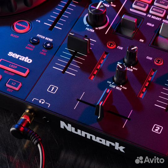DJ-контроллер для Serato Numark Mixtrack Pro FX