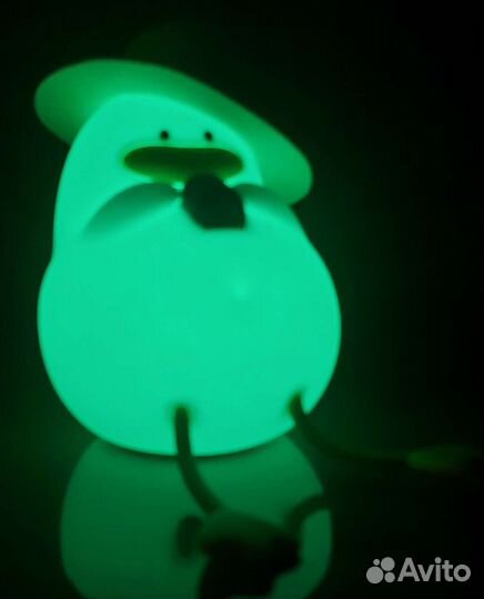 Светильник детский ночник силиконовый утка в шляпе