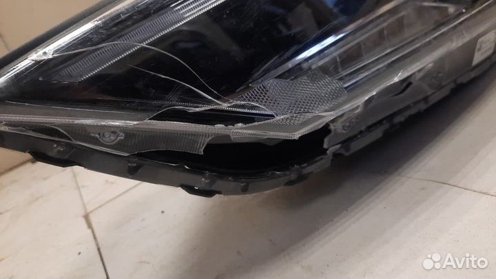 Фара левая Hyundai Tucson