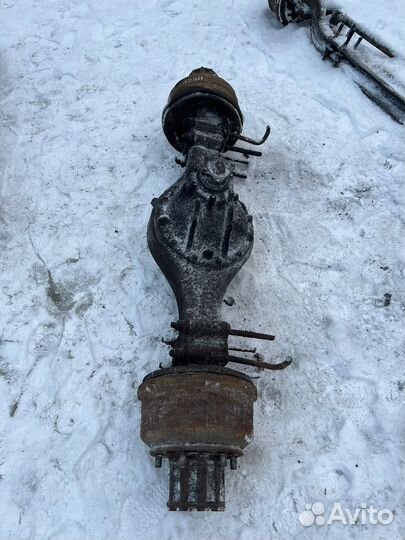 Isuzu forward задний мост б.у