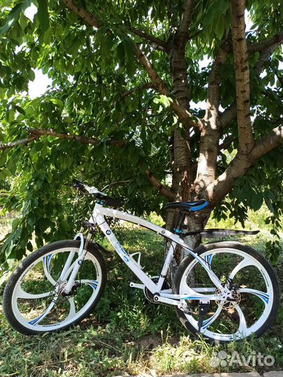Велосипед горный BMW. Торг
