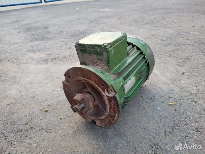 Электродвигатель асинхронный 220/380
