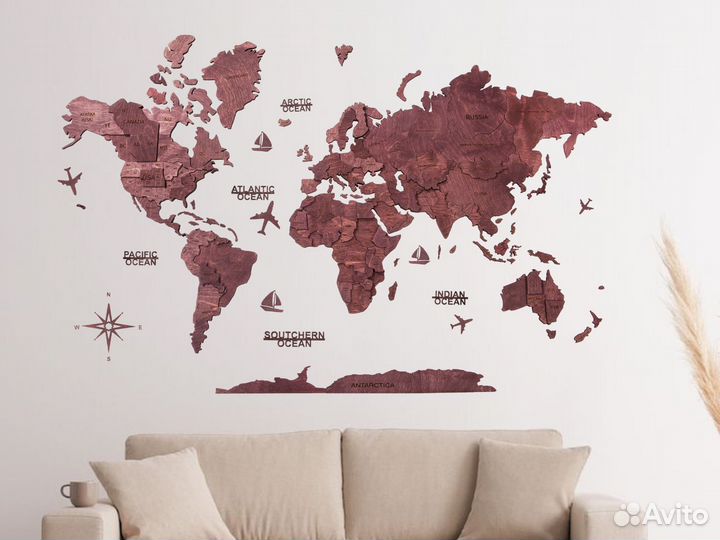 Деревянная карта мира