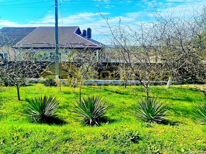 3-к. квартира, 76,4 м², 1/1 эт.