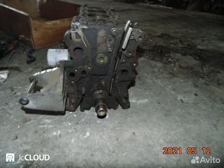 Блок цилиндров на nissan QG15