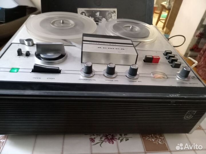 Катушечный магнитофон