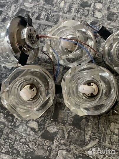 Светильник потолочный встраиваемый