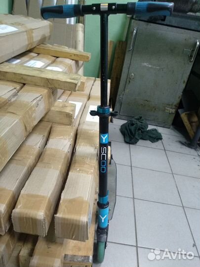 Самокат детскийY-scoo