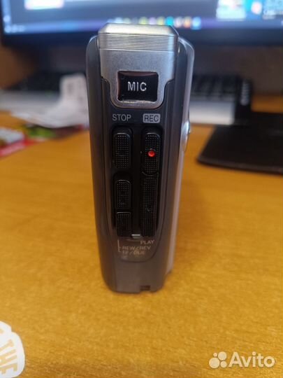 Диктофон аудиоплеер Panasonic RQ-L11