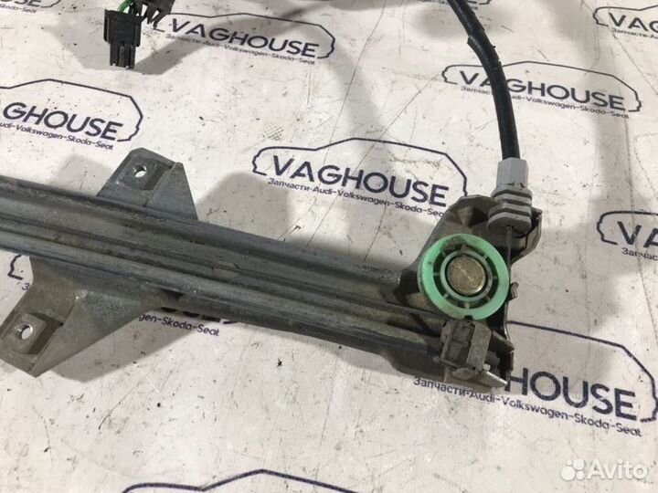 Стеклоподъемник передний правый Audi 100 C4 2.3