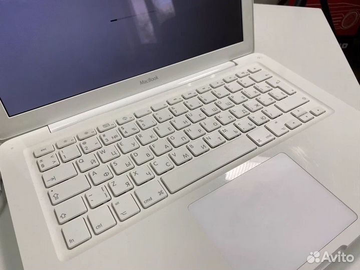 Apple MacBook 13
