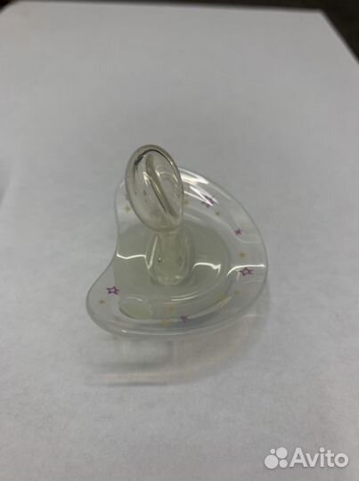 Пустышка Nuk Night&Day