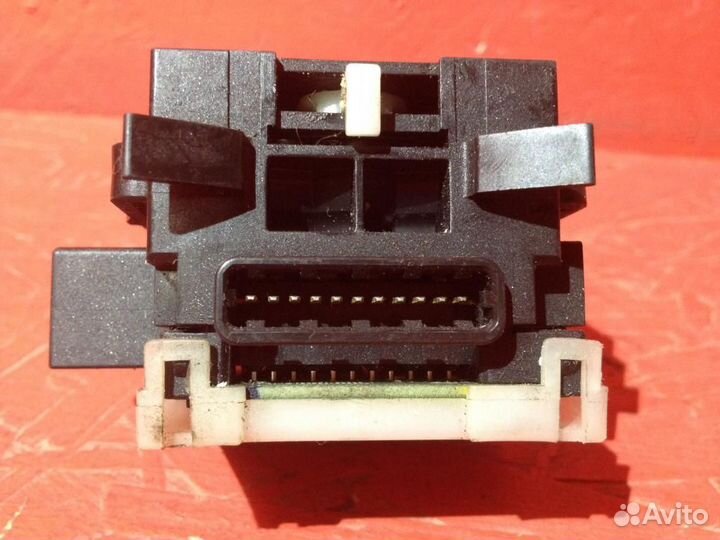 Переключатель поворотников Митсубиси Лансер 9