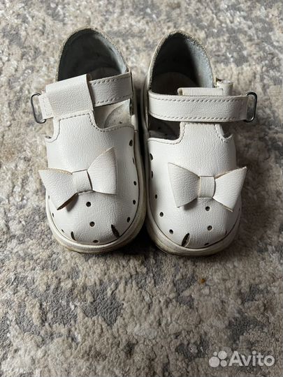 Сандали для девочки