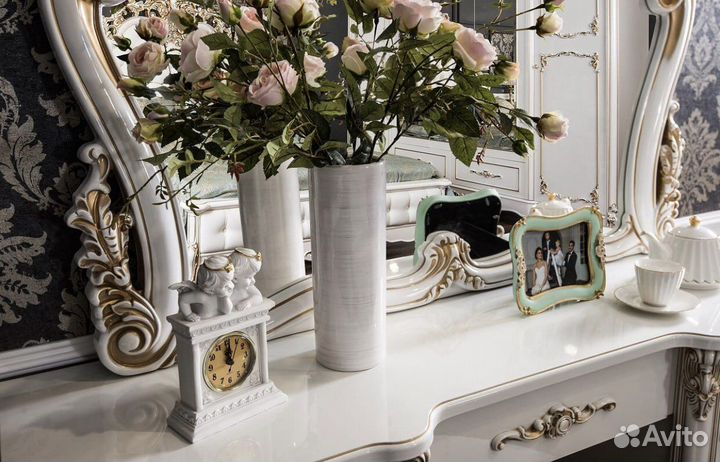 Туалетный столик Классика Барокко белый/золото