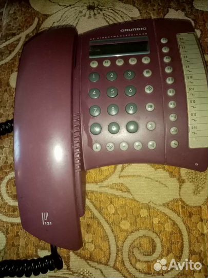 Телефонный аппарат
