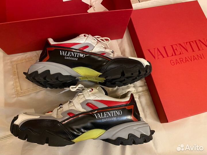 Кроссовки Valentino р.43.5 оригинал