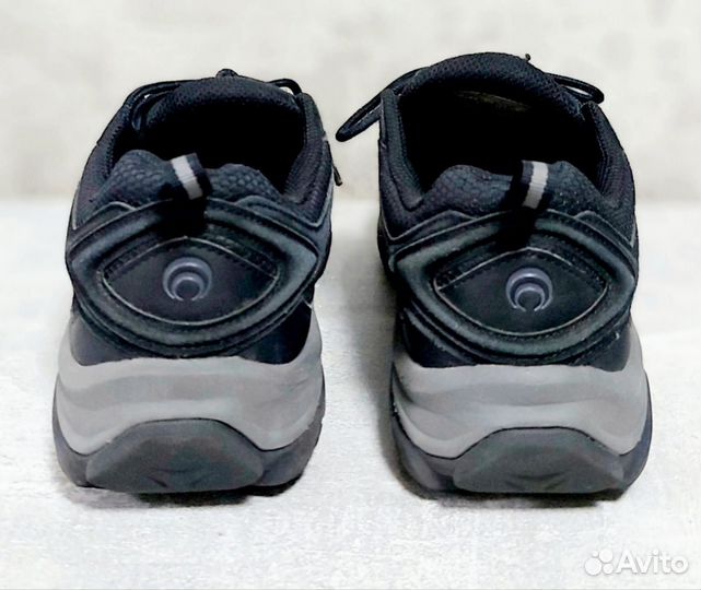 Кроссовки мужские Outventure 41 42