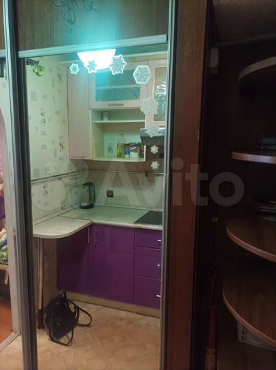 Комната 15,6 м² в 9-к., 2/5 эт.