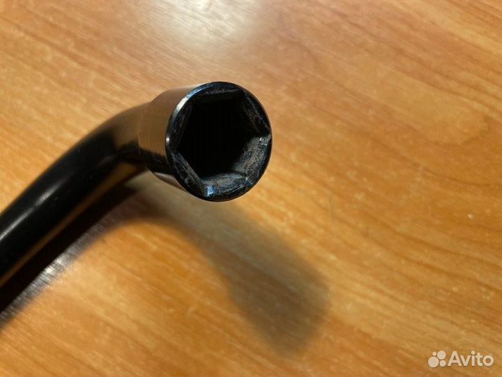 Срывной ключ Opel Astra H L48 Z16XER 2012