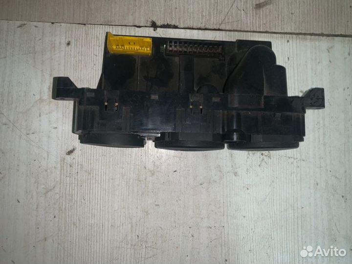 Блок управления автономным отопителем Opel Vectra