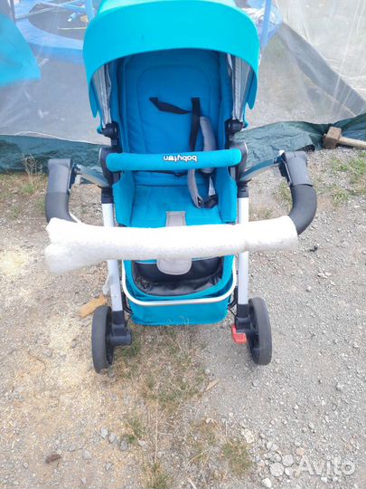 Прогулочная коляска с перекидной ручкой