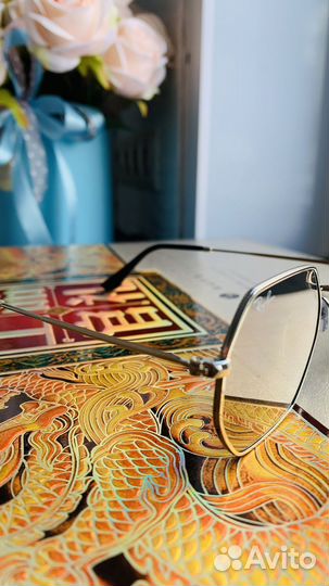 Солнцезащитные очки Ray Ban