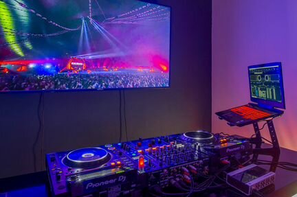 DJ практика,Аренда студии,DJ обучение,Видео для dj