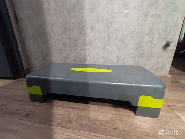 Степ-платформа