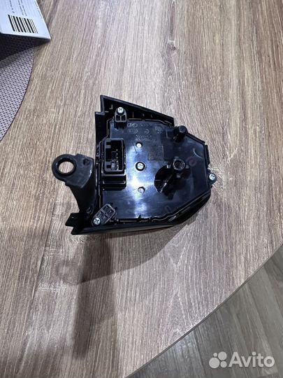 Кнопки оригинал на руль kia rio 3 и 4