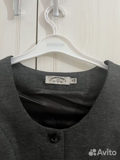 Жилетка серая школьная