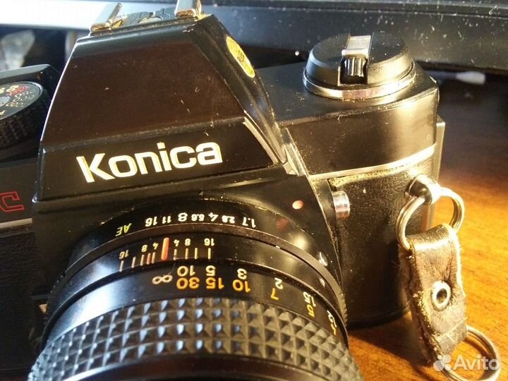 Konica TC Auto-reflex с объективом Konica 50mm 1.7