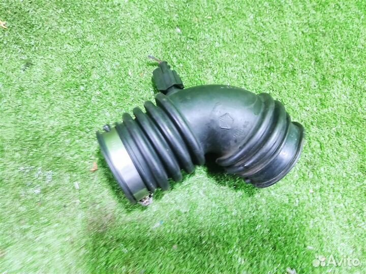 Патрубок дроссельной заслонки Chrysler PT Cruiser