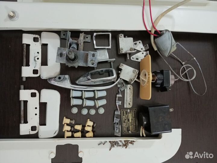 Советский ретро холодильник мир дх 120