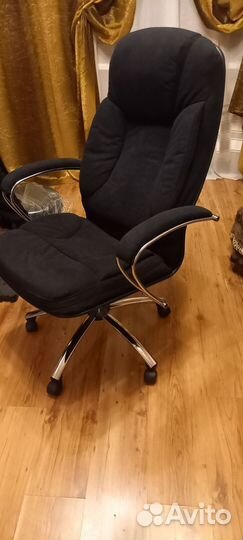 Перетяжка мебели мягкой обивка и ремонт диванов