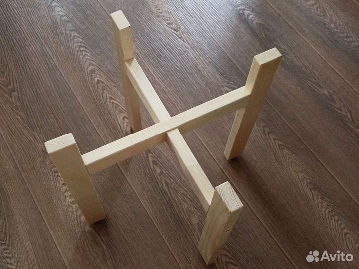 Подставка деревянная
