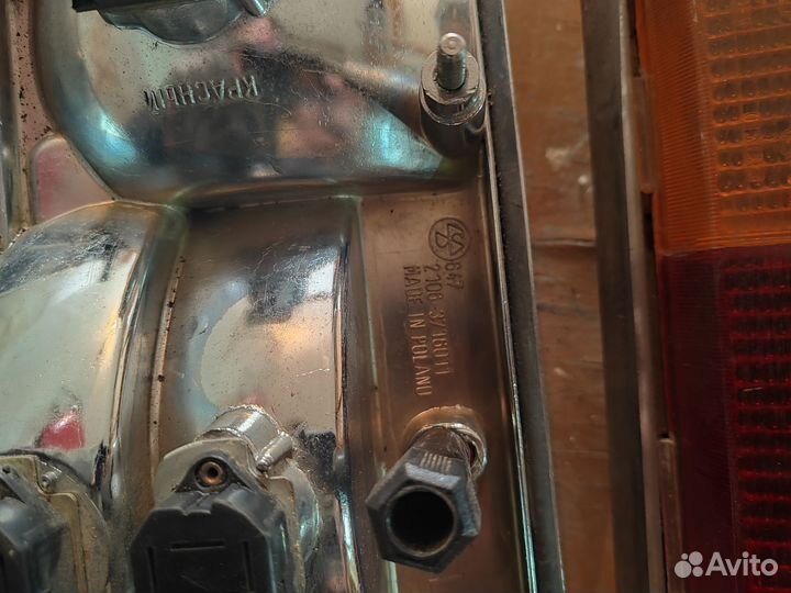 Задние стопы 2106